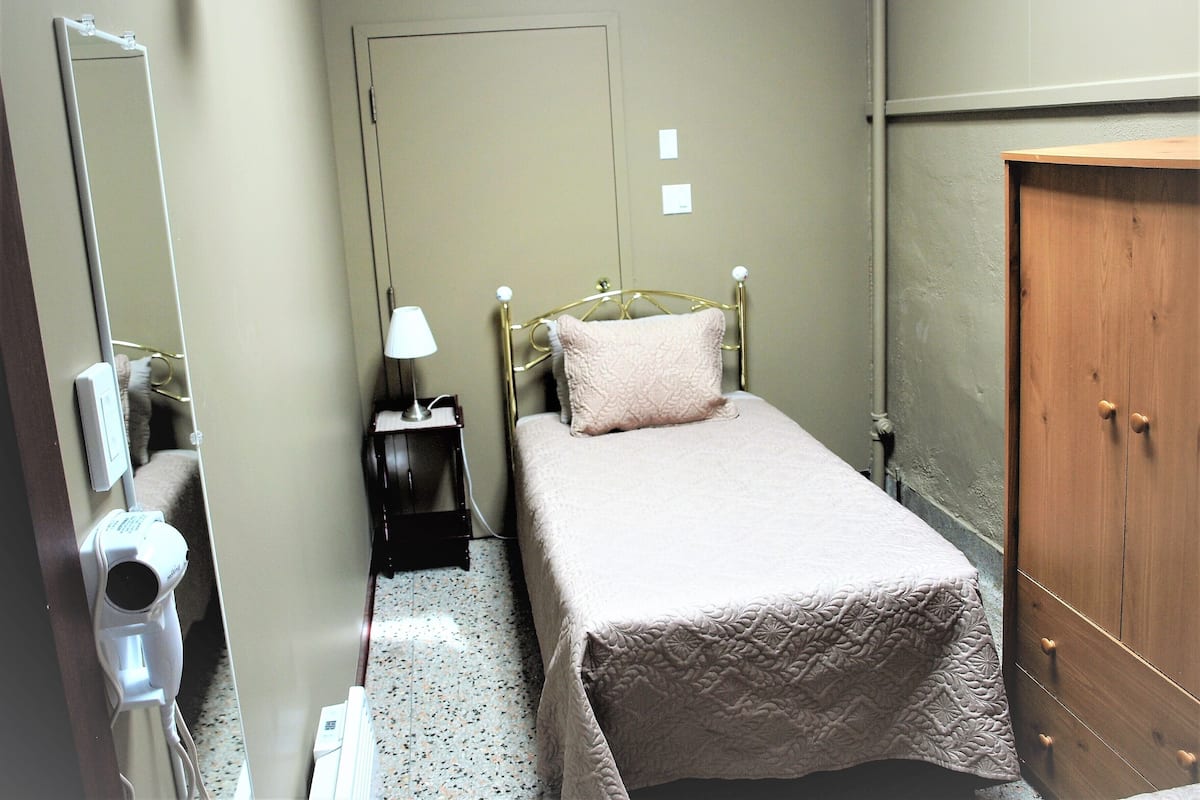 Studio Suite Junior, Beberapa Tempat Tidur, kamar mandi umum, pemandangan kebun | Kedap suara, Wi-Fi gratis, dan seprai linen