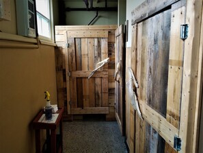 Junior Suite, 1 Double Bed with Sofa bed, Mountain View | Bathroom shower