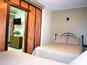 Family Suite, 1 Bedroom, Private Bathroom, Hill View