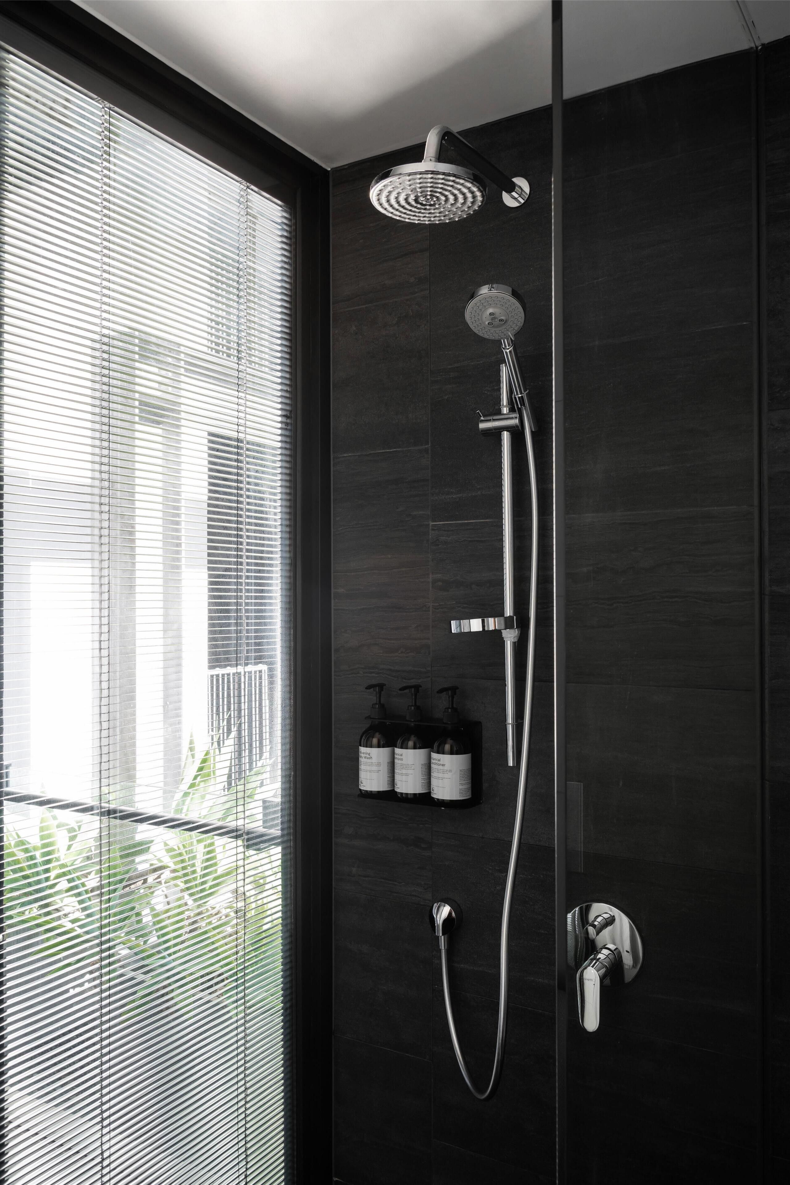 shower, free toiletries, towels