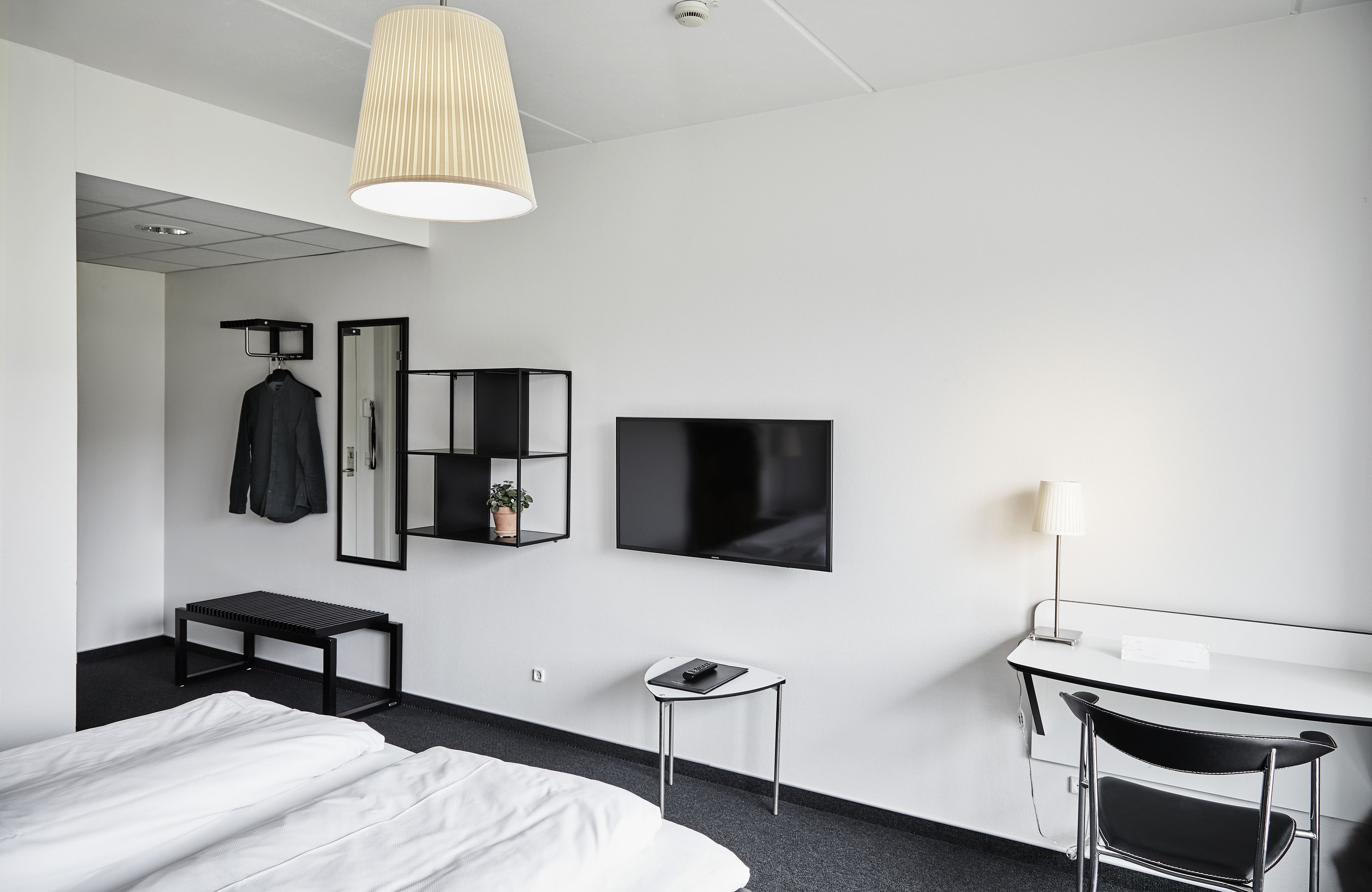 1 bedroom, desk, soundproofing, iron/ironing board