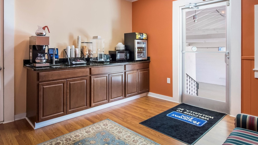 Rodeway Inn & Suites Walhalla