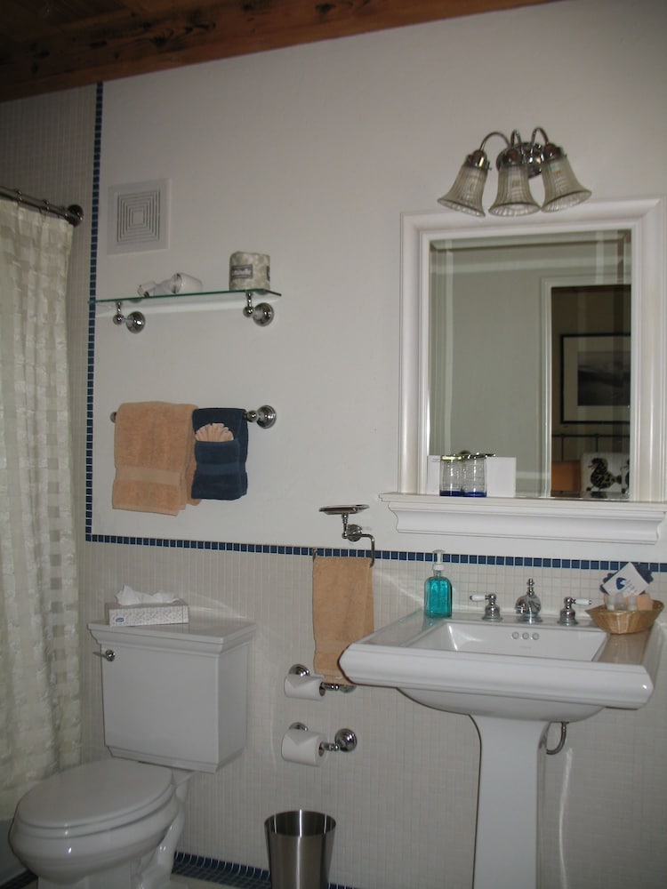 Bear Mountain Lodge by null