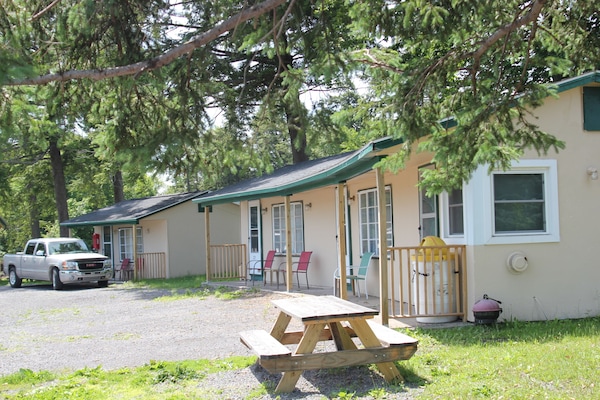 BBQ/picnic area
