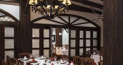 Hotel Asador Albenzaire