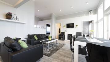 Cottage, 3 Bedrooms (House no 1) | 1 bedroom, down comforters, iron/ironing board, cribs (free)