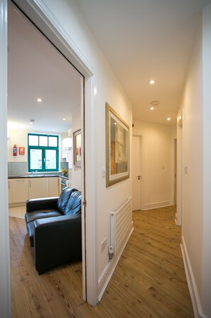 City Apartment, 2 Bedrooms, Kitchen, City View | Living area