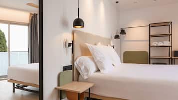 Superior Double Room | In-room safe, desk, blackout drapes, free WiFi