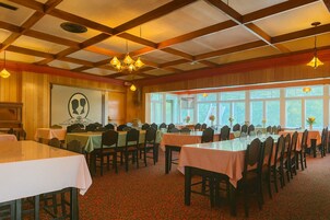 Café da manhã, almoço e jantar