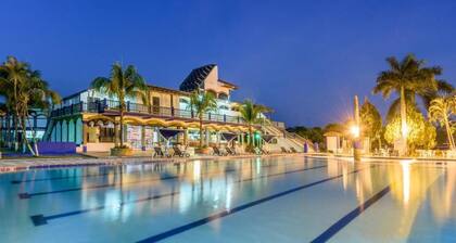 Hotel Sunrise By Hype