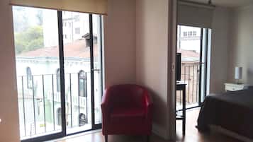 Standard Apartment, 1 Bedroom | Iron/ironing board, free WiFi, bed sheets