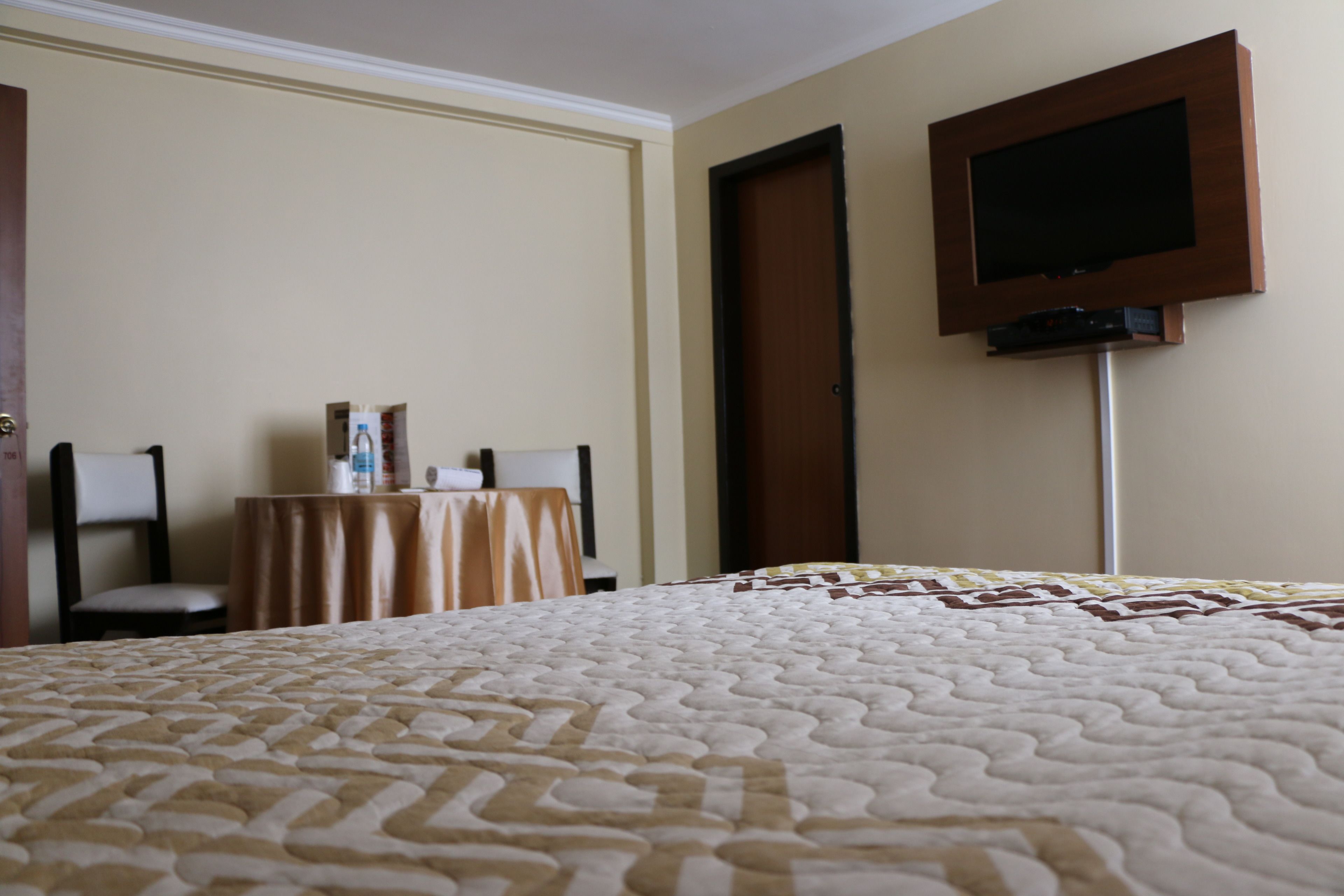 1 bedroom, in-room safe, desk, laptop workspace