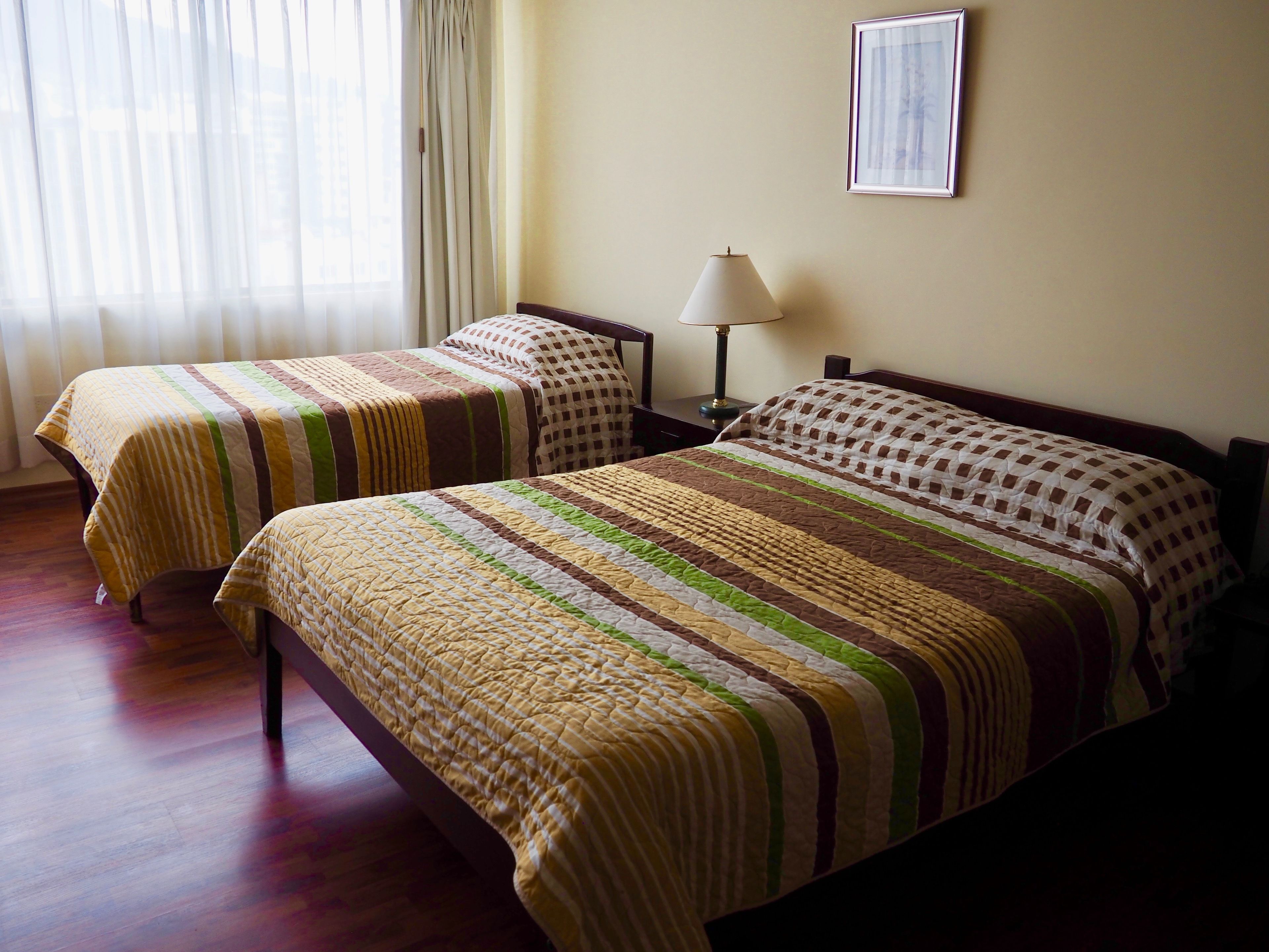 twin room | 1 bedroom, in-room safe, desk, laptop workspace