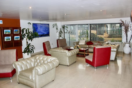 Sala de estar en el lobby