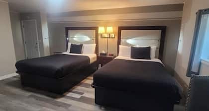 Hillside Inn Pembroke