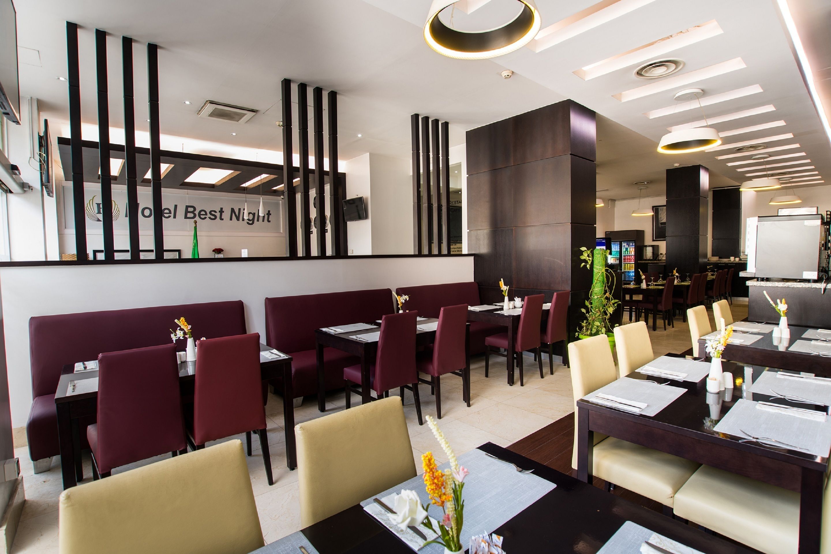 Breakfast, lunch, dinner served; international cuisine 