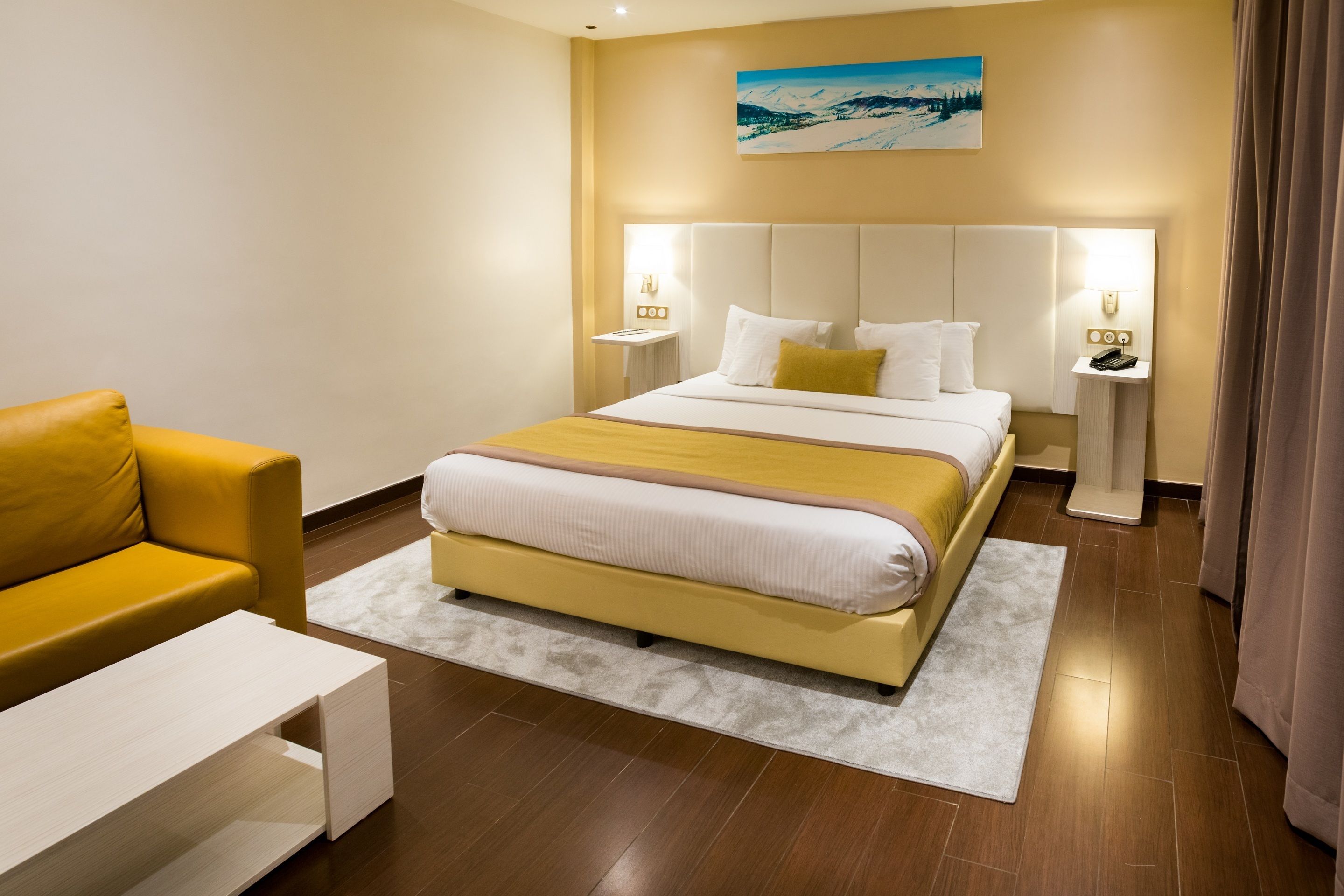 junior suite | 1 bedroom, premium bedding, in-room safe, desk