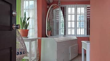 Standard Room, 1 King Bed, Ocean View | 4 bedrooms, individually decorated, desk, laptop workspace