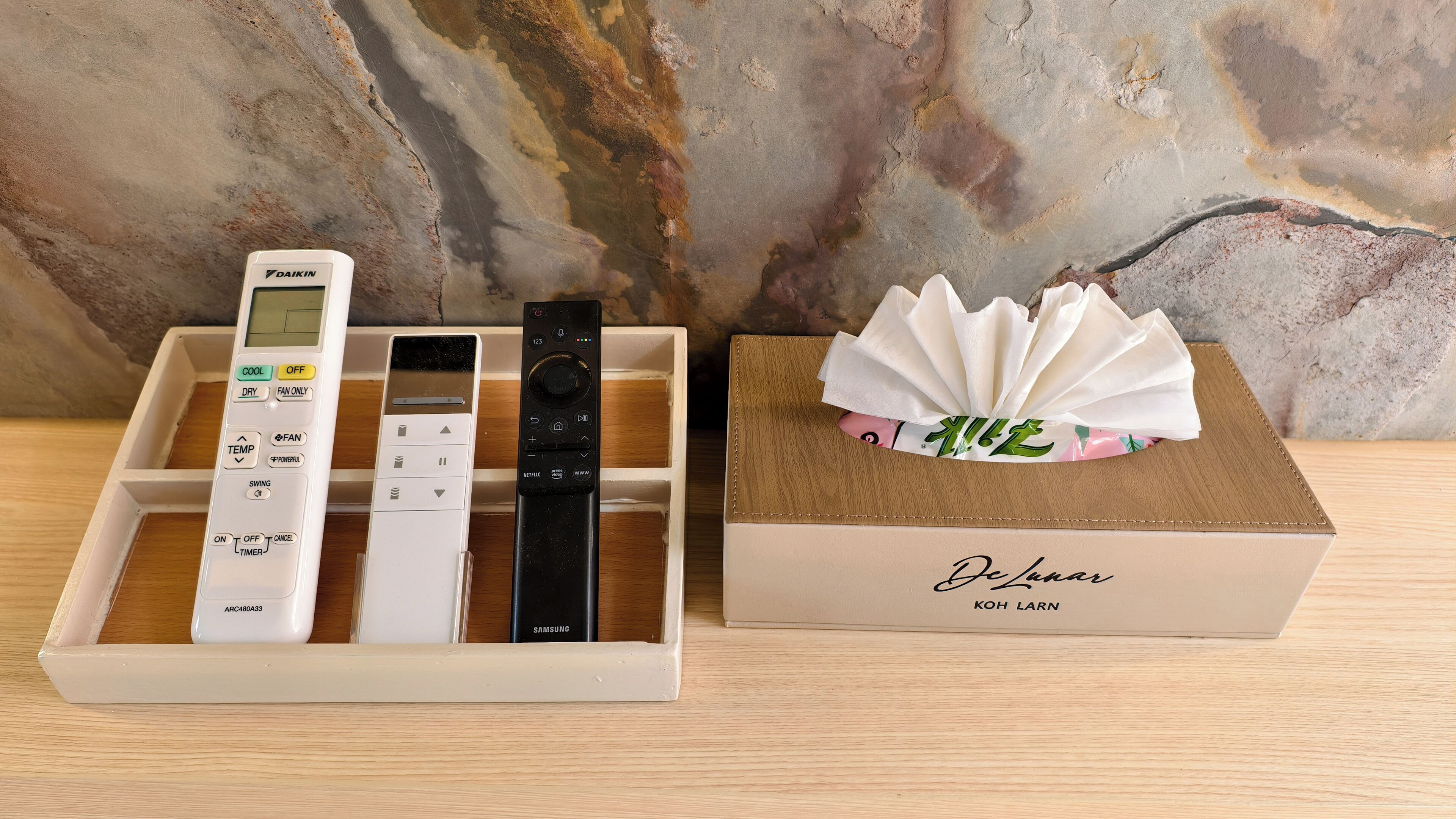 deluxe room | room amenity