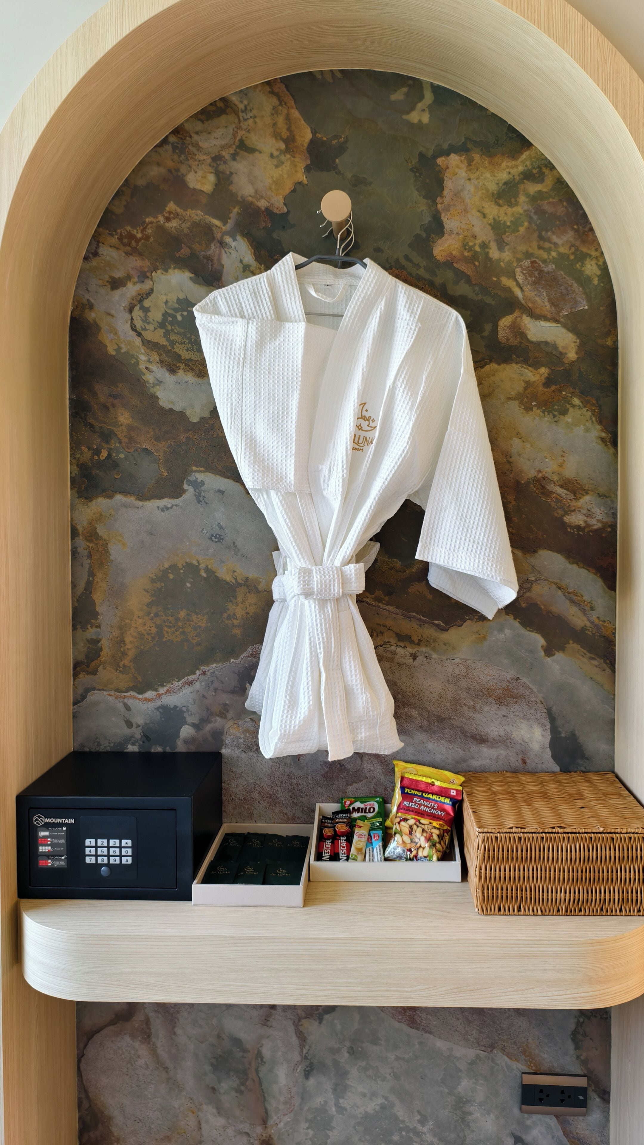 deluxe room | room amenity