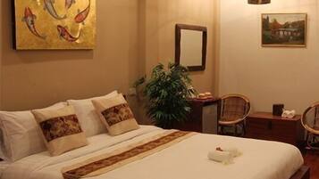 Superior Double Room | In-room safe, desk, free WiFi