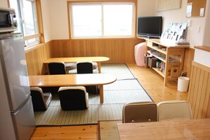 客厅