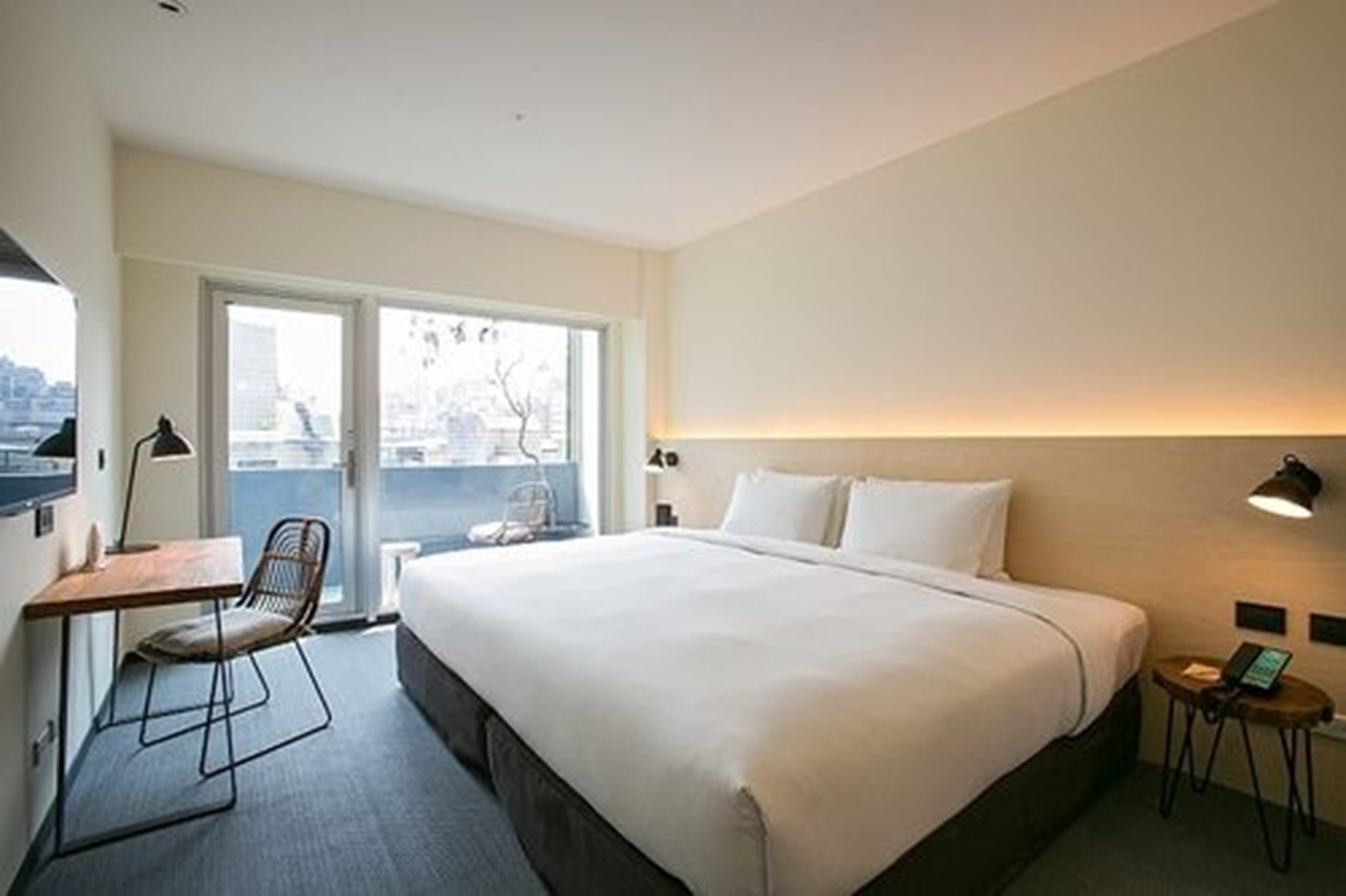 balcony king | view from room