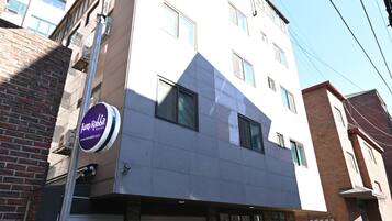 Bagian depan properti