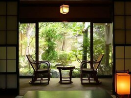 Televisión de pantalla plana