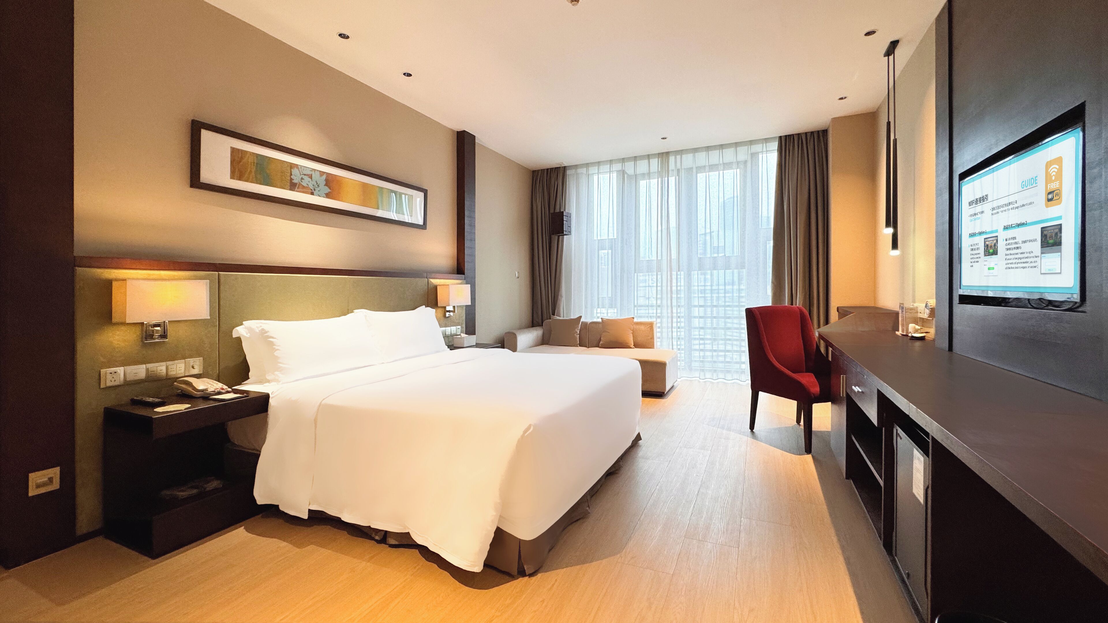 Deluxe King Room | Premium bedding, down duvets, in-room safe, desk