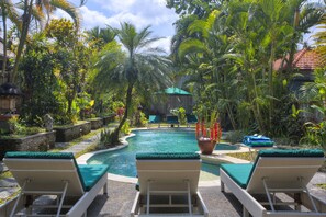 Outdoor pool - Royal Villa Jepun (Ubud)