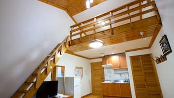 Duplex for 8 Person | Schallisolierte Zimmer, kostenloses WLAN