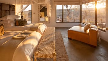 Premium House, 3 Bedrooms, Private Pool, Mountain View | 1 bedroom, premium bedding, minibar, in-room safe