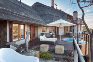 Royal Villa, 2 Bedrooms | Balcony