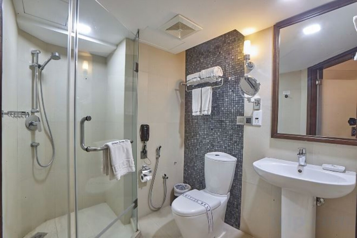 Baño | Ducha y cabezal de ducha con hidromasaje