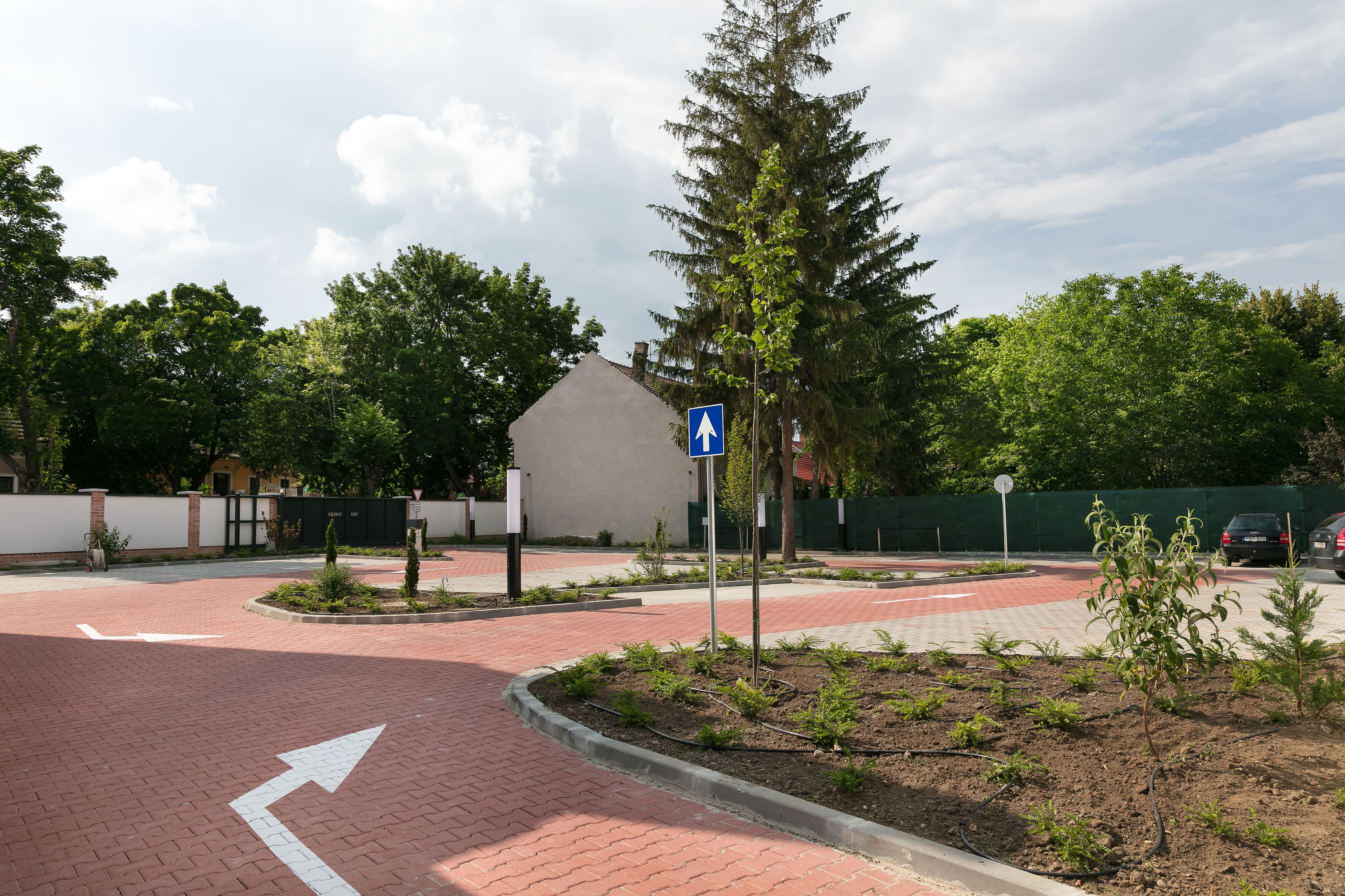 self-parking (surcharge) 5 per night