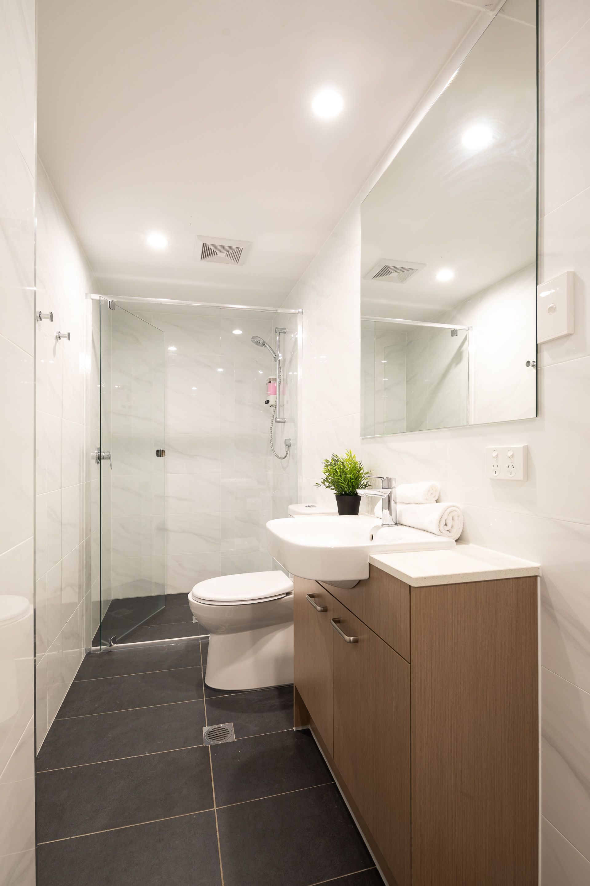 Foto - Ascot Budget Inn & Residences