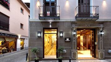 Entrada al alojamiento