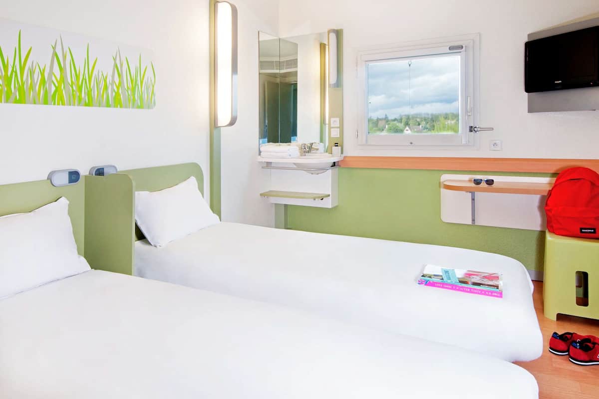 premium bedding, desk, blackout curtains, soundproofing