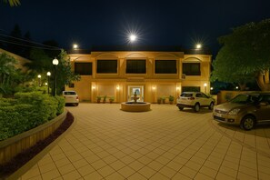 Exterior - Hotel Shiv Villa by SAH (Abu Road)