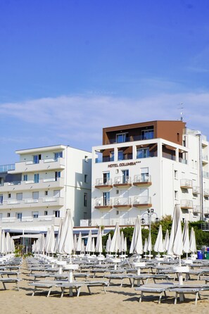 Front of property - Hotel Columbia & Ninfea (Jesolo)