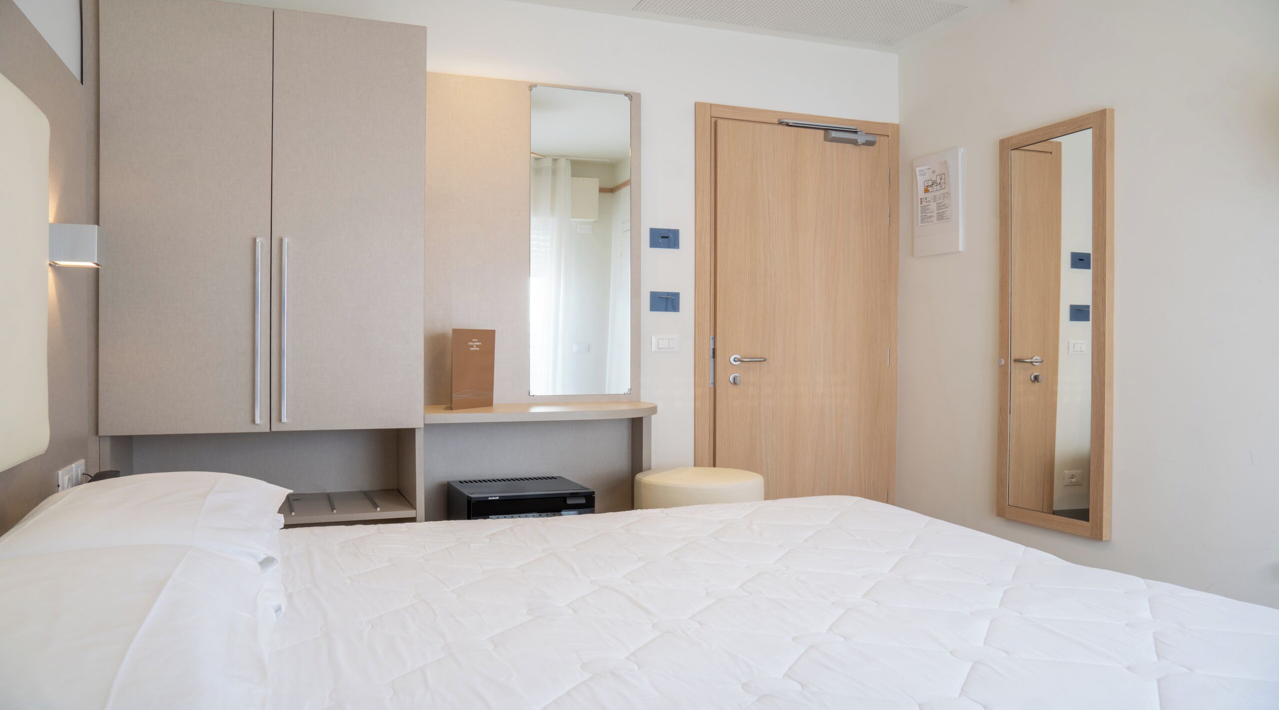 Superior-Doppelzimmer, eingeschränkter Meerblick