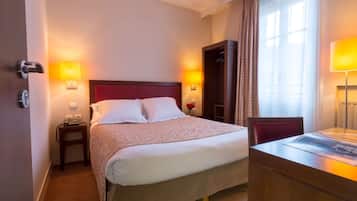 Bureau, chambres insonorisées, Wi-Fi gratuit, draps fournis