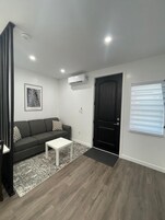 Luxury Cabin, 1 Queen Bed with Sofa bed | Living area