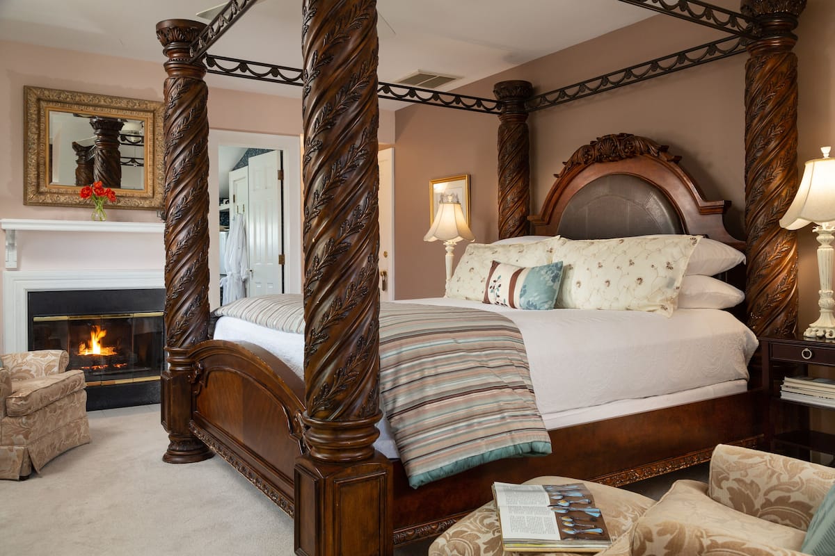 Kamer, 1 kingsize bed, koelkast | Lakens van Egyptisch katoen, luxe beddengoed, individueel gedecoreerd