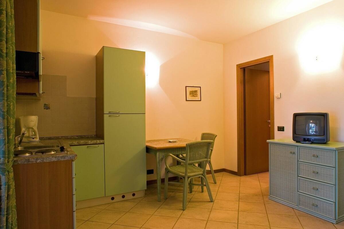 Apartment, 1 Bedroom, Annex Building | Living area