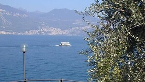 Unclassified image, 5 of 52, button - Residence Castelli (Brenzone sul Garda)