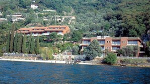 Unclassified image, 4 of 52, button - Residence Castelli (Brenzone sul Garda)