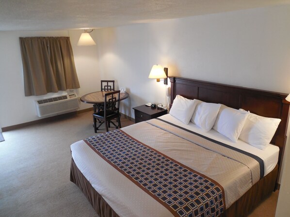 Room, 1 King Bed, Non Smoking