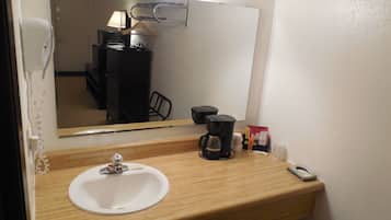 Wastafel kamar mandi